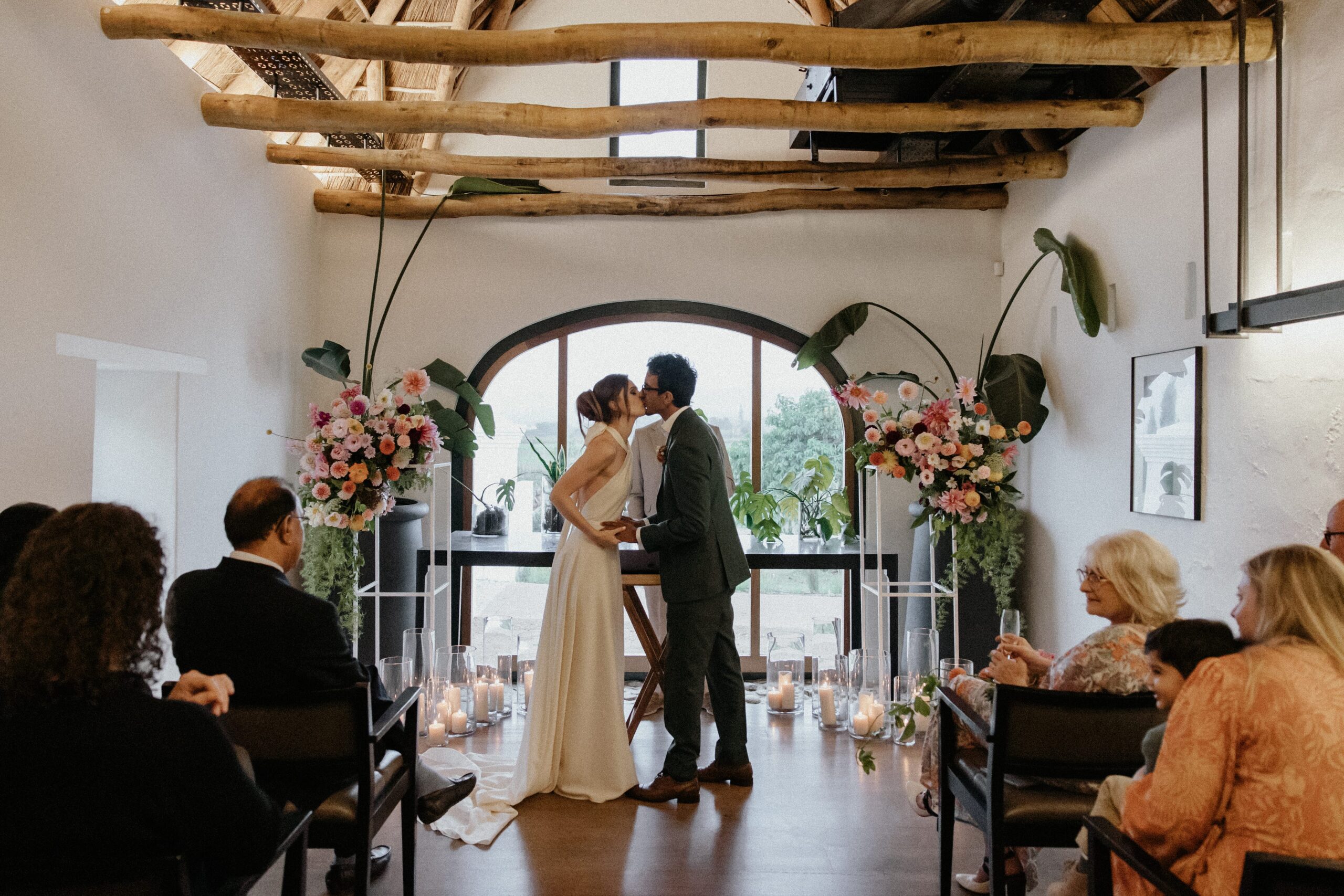 DESTINATION WEDDINGS IN THE CAPE WINELANDS: INTIMATE, AUTHENTIC & UNFORGETTABLE AT VERGENOEGD LÖW
